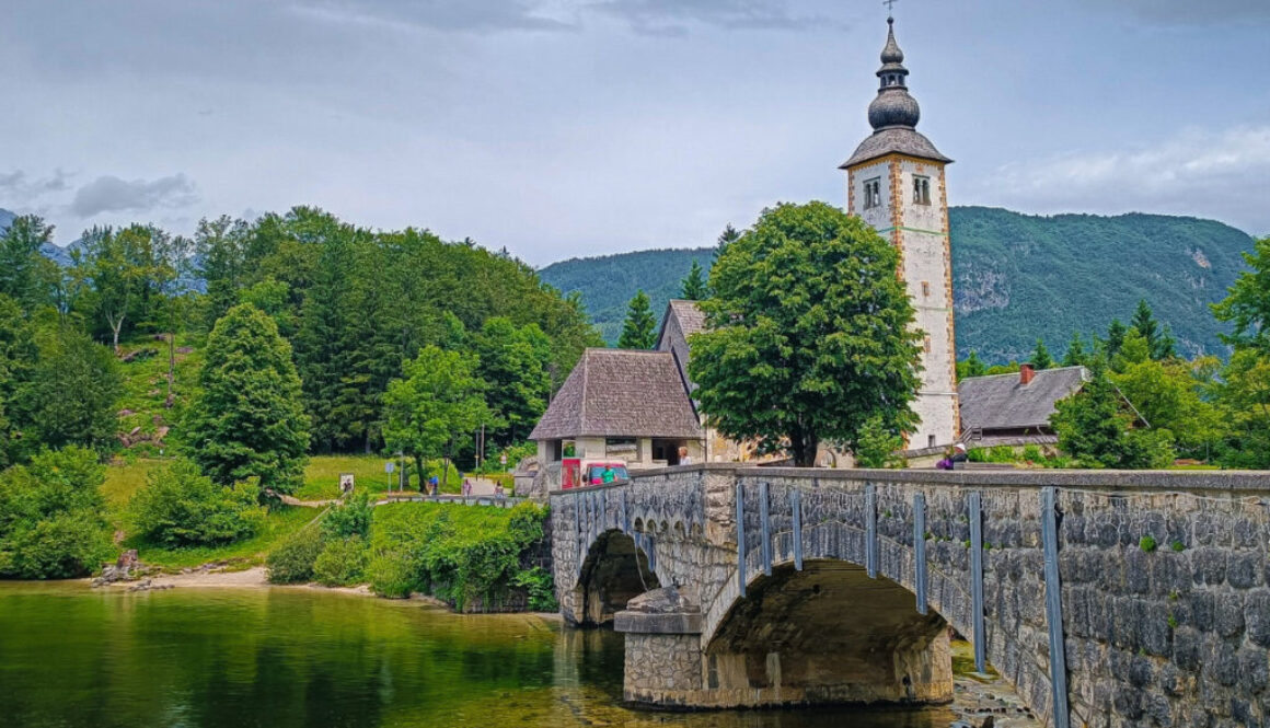 Lake Bohinj Travel Guide
