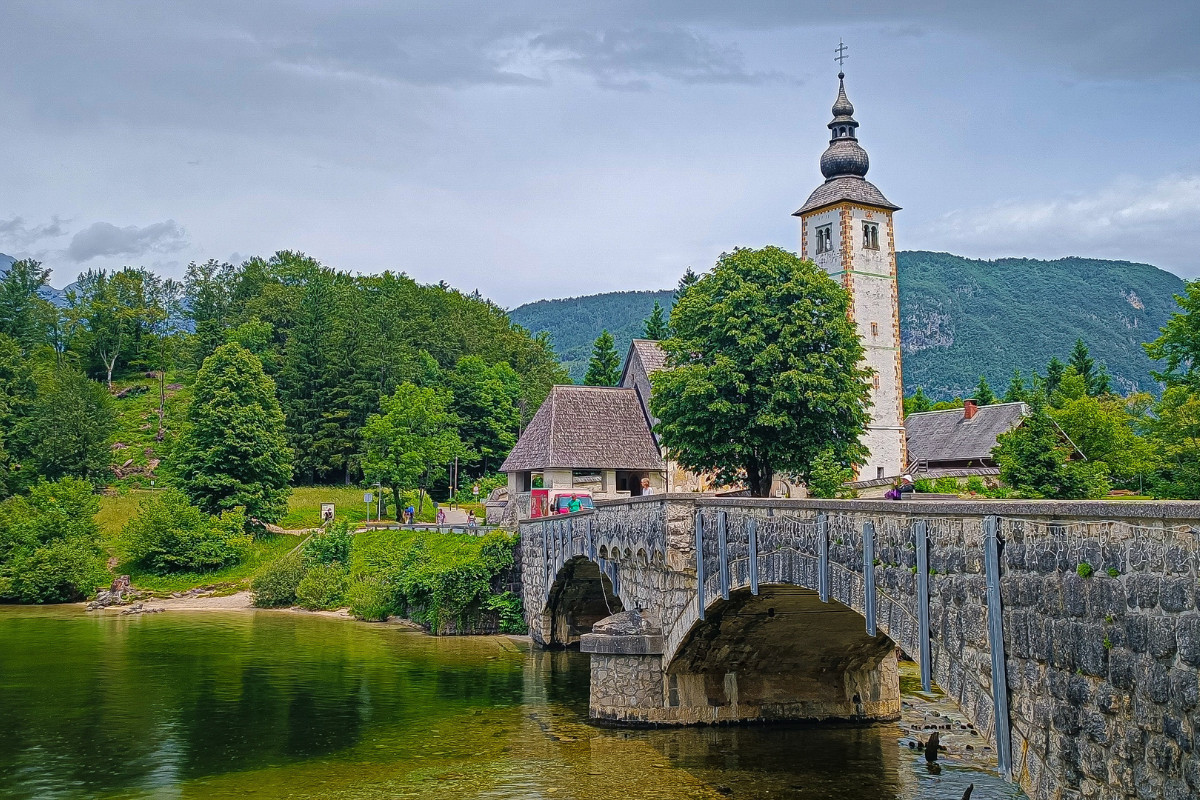 Lake Bohinj Travel Guide Lake Bohinj Travel Guide