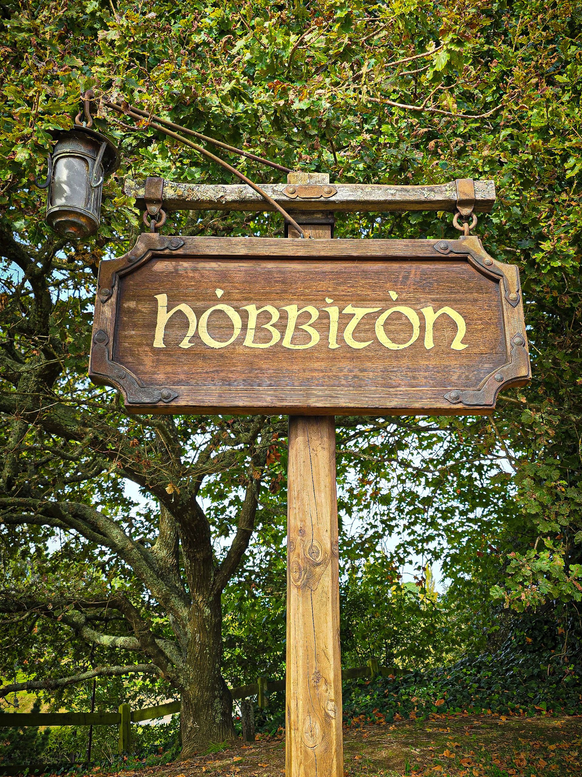 Hobbiton Movie Set